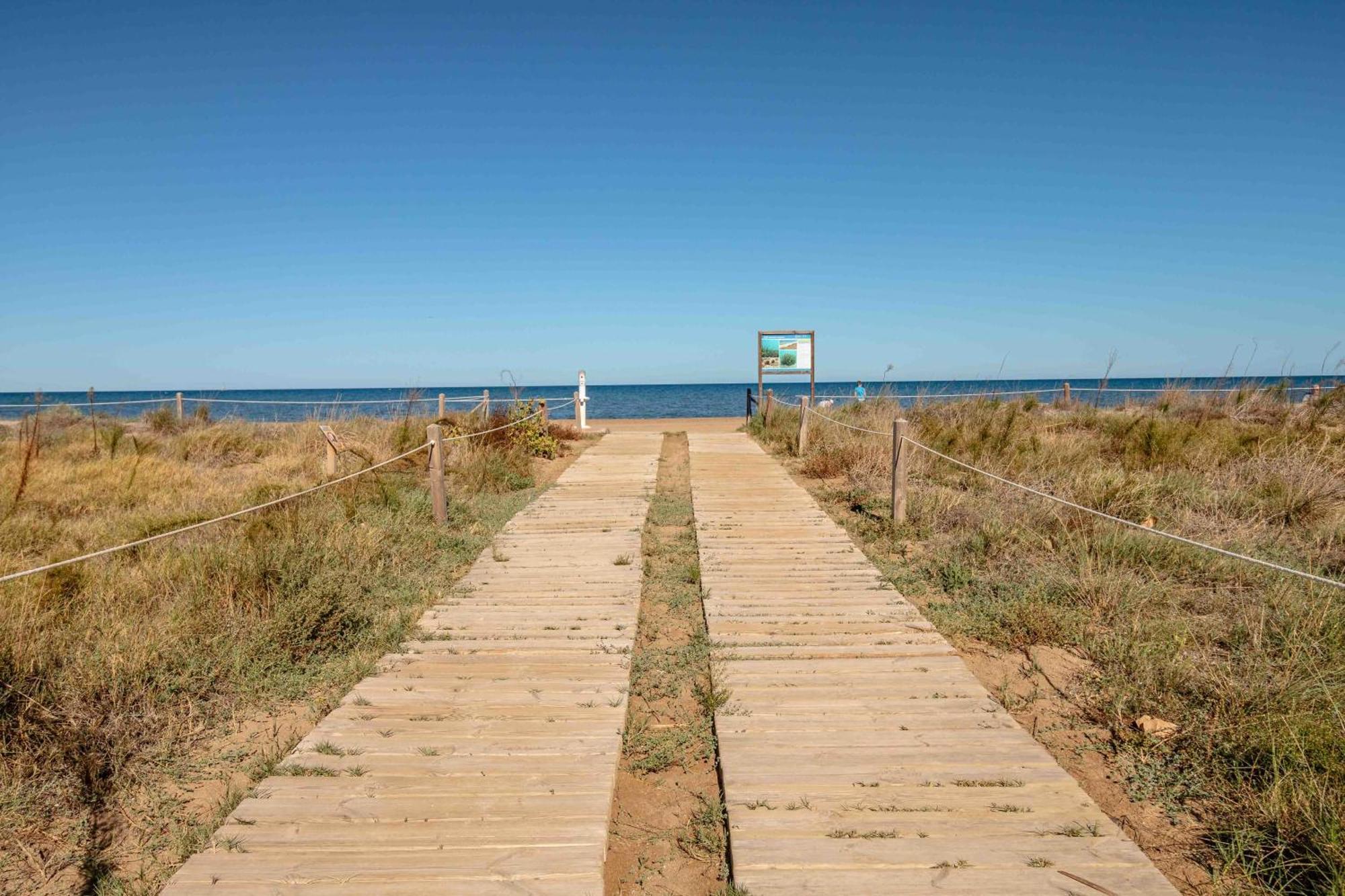 Ferienwohnung Atardecer Unico En La Playa Dénia Exterior foto